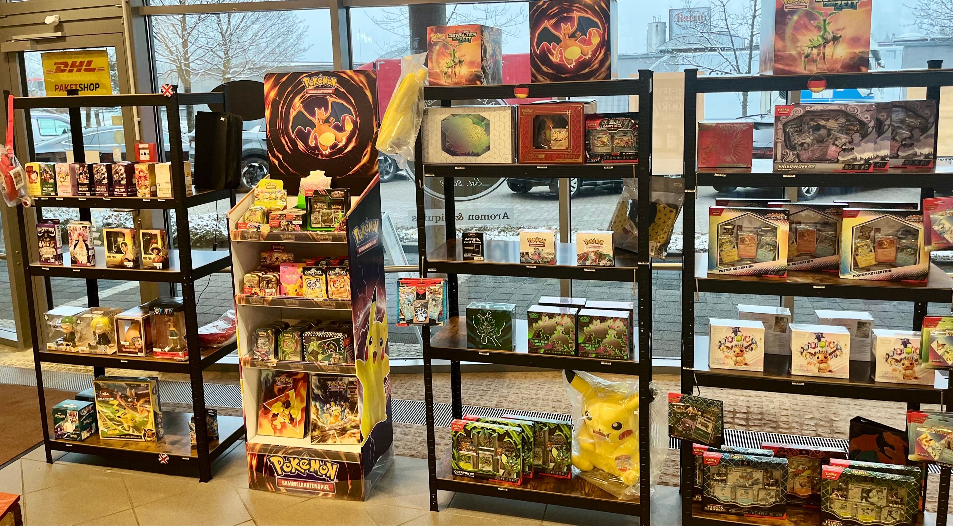 Regal mit Pokemon-Produkten